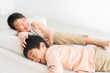 Fototapeta premium 兄弟 キッズ