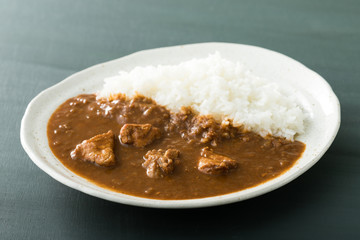 コトコト煮込んだチキンカレー