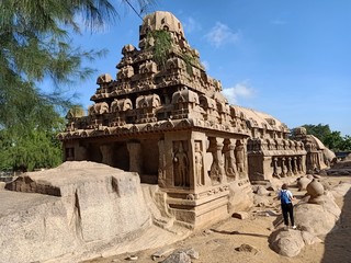 Mamallapuram : A world heritage place: Shore temple, Descent of the Ganges ,Pancha Rathas,Cave Temples ,The Shore Temple,structural temples 