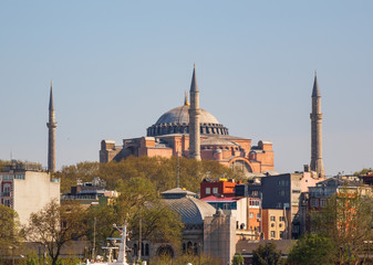 Fototapeta na wymiar Istanbul, Turkey - home of many Istanbul landmarks, like Hagia Sofia, the Topkapi Palace, the Blue Mosque, the Fatih district is the core of the city. Here in particular the Golden Horn
