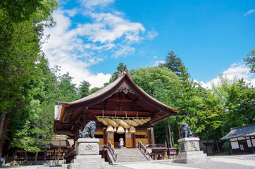 諏訪大社下社秋宮神楽殿