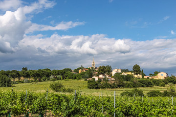 Das Dorf Villars in der Provence