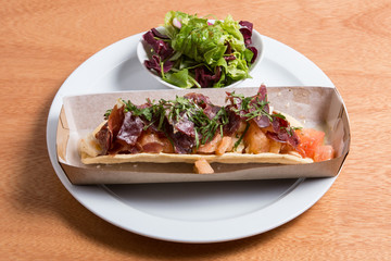 Toast with ham and tomato