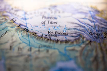 Papier Peint photo Everest Geographical map location of Mount Everest in Nepal in Asia continent on atlas