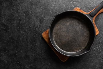 Empty cast iron pan