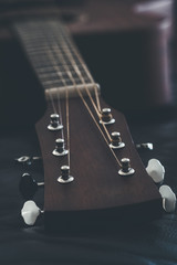 Gitarren hals dunkel