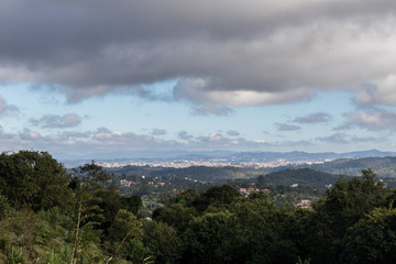 Obraz premium Planta, flores e paisagens da Serra da Cantareira Mairiporã - Trilha da Pedra Rachada de bicicleta