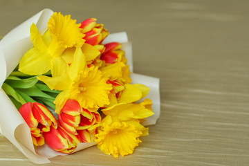 Spring bouquet of tulips and daffodils.