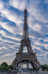 Fototapeta na wymiar Paris, France - 05 06 2020: Quays of the Seine. View of Eiffel Tower from Iena Bridge during confinement against coronavirus