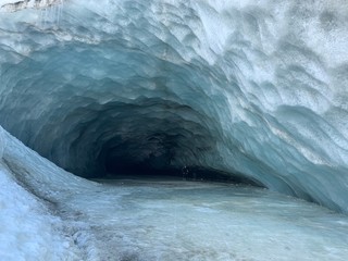 Glacier cave