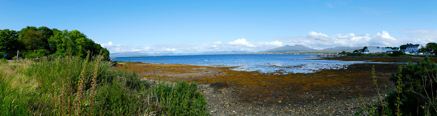 Blick auf die Küste von Broadford, Isle of Skye