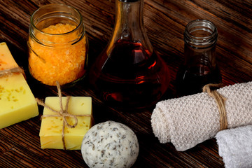 Musky aroma soap, argan oil for the body and clean towels