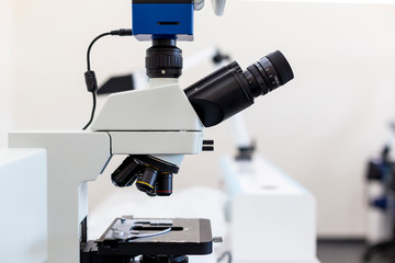 4-lens microscope in a laboratory