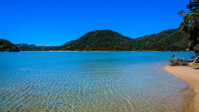 Awaroa Inlet Low Tide Crossing on Abel Tasman Coast Track, Abel Tasman N.P, Tasman, South Island, New Zealand