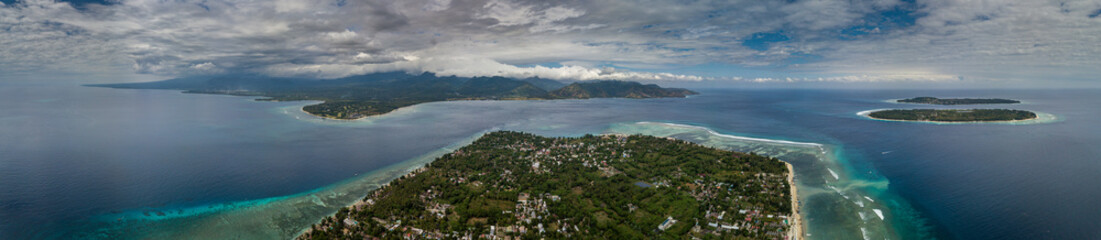 Fototapeta na wymiar Lombok Gili Meno and Gili Trawangan Bird's eye view