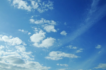 青い空と雲