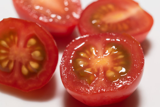 Grape Tomatoes Cut In Half 