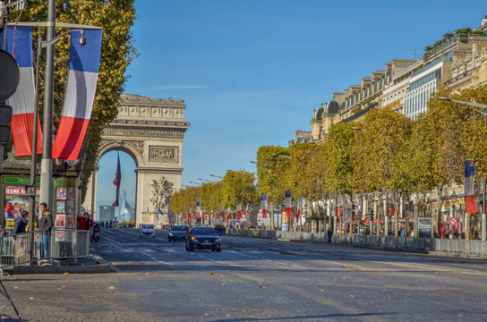 Fototapeta Arc de Triomphe e Champs Elysées
