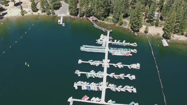Pinecrest marina filled with many watersport crafts for the lake
