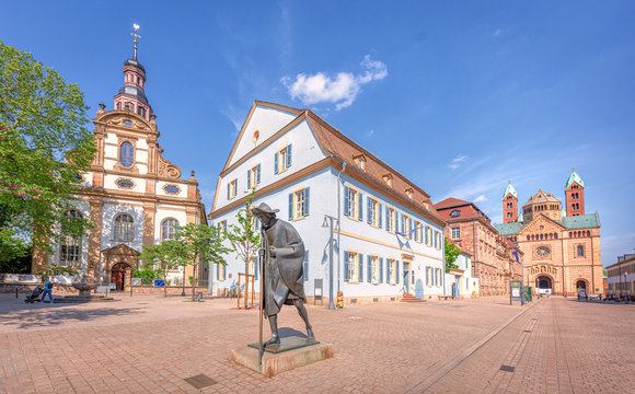 Speyer Pilgerfigur Fußgängerzone und Dom