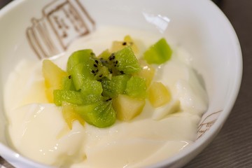 キウイヨーグルト