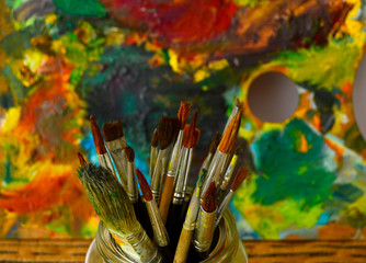 Fototapeta premium Paint brush and oil colors