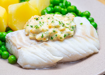 cod fillet with peas and potatoes