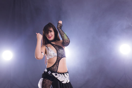 รูปภาพBedlah เลือกดูภาพถ่ายสต็อก เวกเตอร์ และวิดีโอ361 Adobe Stock