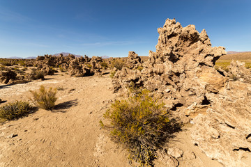 Fototapeta na wymiar Rock formations in the desert of southern Bolivia