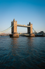 Fototapeta na wymiar Puente de la torre de Londres