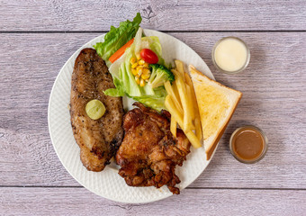 Pork, Beef, Salmon, T-bone, Sirloin, Pork chops, 