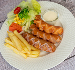 Fried Sausages with salads