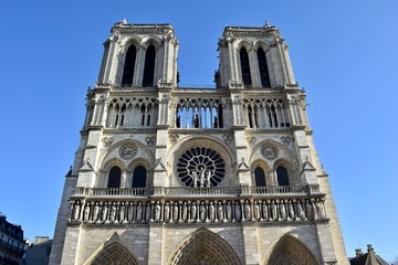 Fototapeta na wymiar Notre dame cathedral paris france