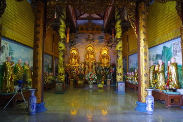 ラオス　ヴィエンチャンの仏教寺院