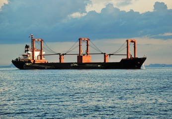 Fototapeta premium Container ship in gulf of Thailand