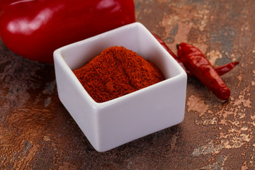 Paprika powder in the bowl