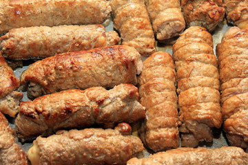 Homemade sausages for a healthy diet and a happy life.