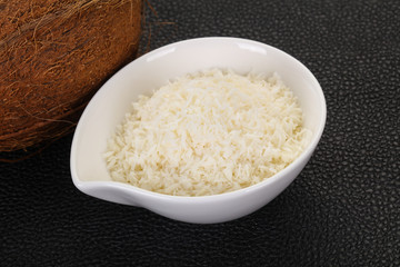 Coconut shredded chip with nut