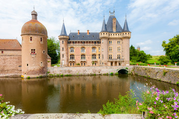 Fototapeta na wymiar Chateau de la Clayette, Burgundy, France