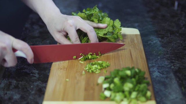 Slice Green Leafy Vegetables 