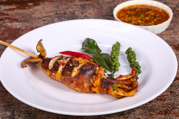 Grilled squid with sauce and hebs