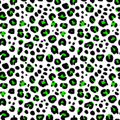 Full seamless leopard cheetah animal skin pattern. Design for textile fabric printing. Suitable for fashion use.