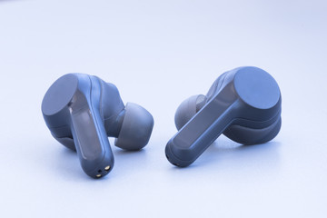 Wireless in ear buds of headphones