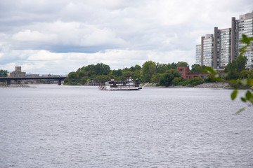 Naklejka premium view on the river Ottawa