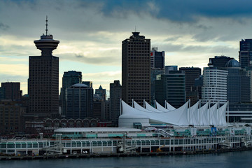 Obraz premium Canada Place and Downtown Vancouver (BC 00469)