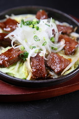 牛ハラミ鉄板焼き