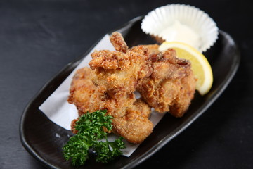 若鶏のからあげ