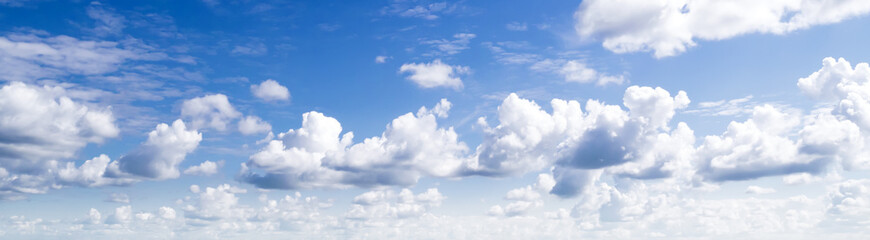 Obraz na płótnie Canvas Summer sky and clouds atmosphere
