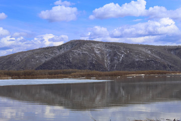 Obraz premium lake and mountains