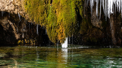 Hanging Lake waterfall